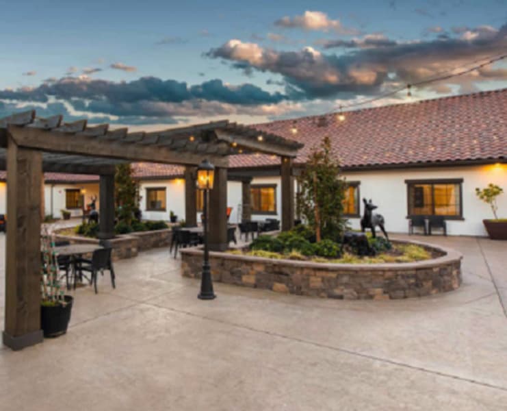 Lakeview Memory Care Community - Senior living in Bloomingdale, Illinois
