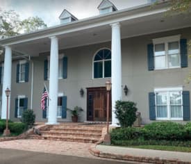 Lakeview Nursing Center in Gulfport, MS - Main View