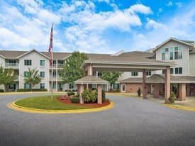 Lakewood Senior Living of Smith in Smiths, AL - Main View
