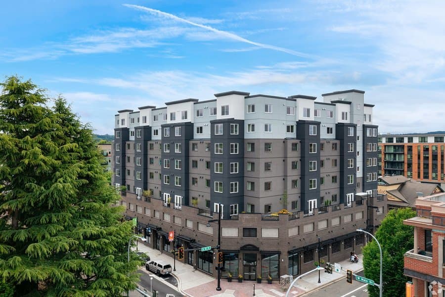 Legacy Plaza in Auburn, WA