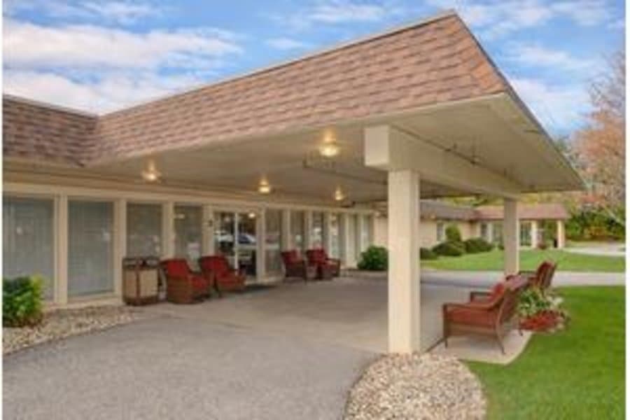 Life Care Center of the Willows in Valparaiso, IN - Main View