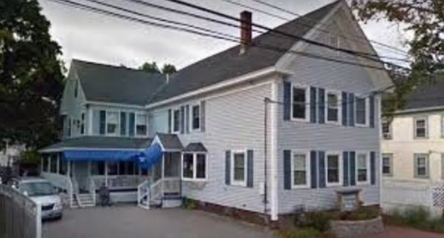 Lincoln Terrace - Senior living in Rochester, New Hampshire