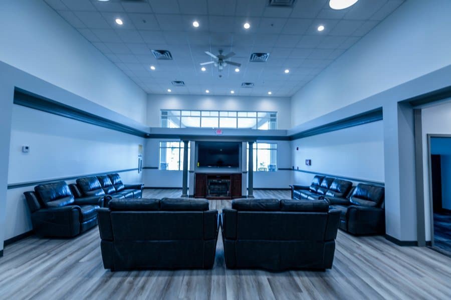 Majestic Gardens Living in South Daytona, FL - Main View