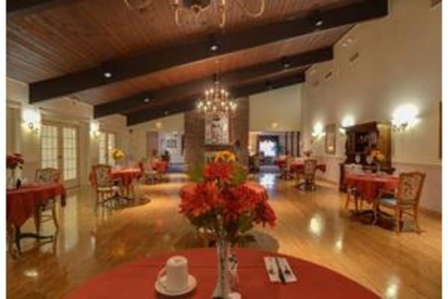 Manorcare Health Services - Lancaster in Lancaster, PA - Main View