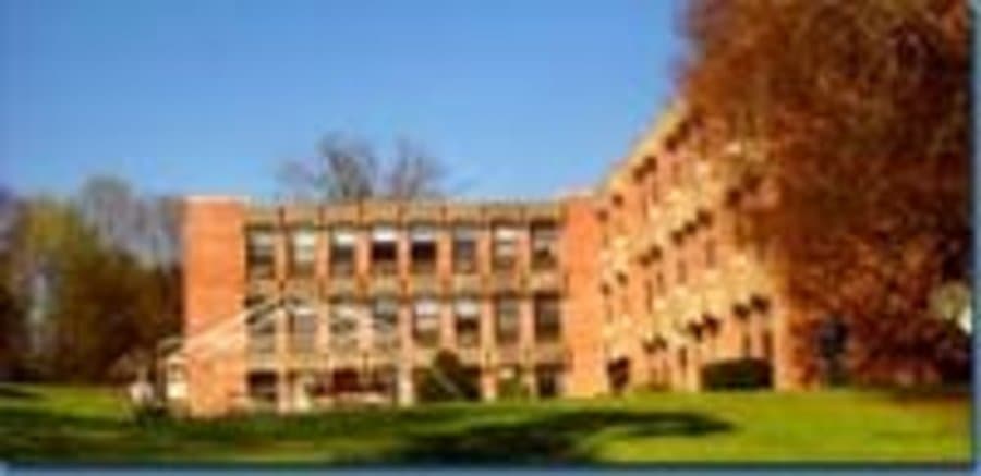 Maplewood Center in Amesbury, MA - Main View