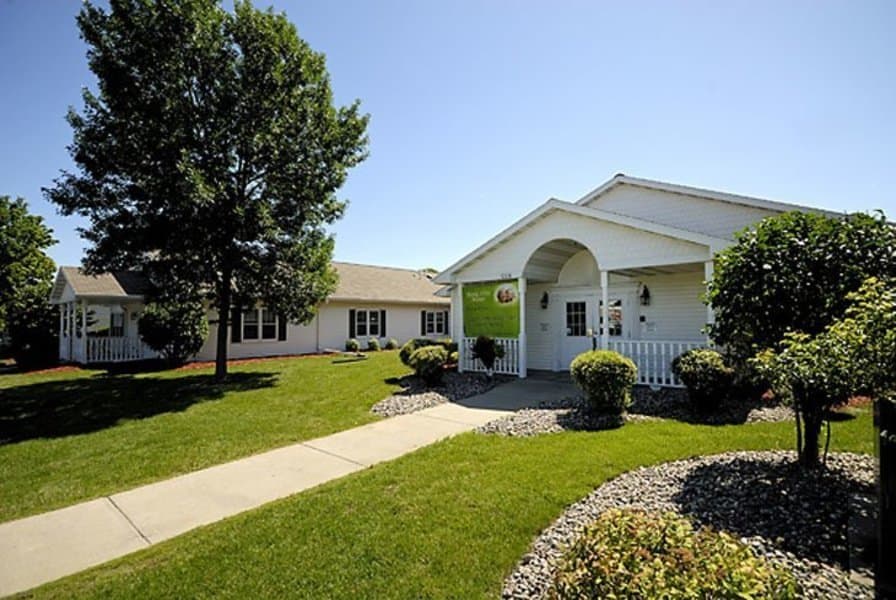 Marla Vista Assisted Living in Green Bay, WI - Main View