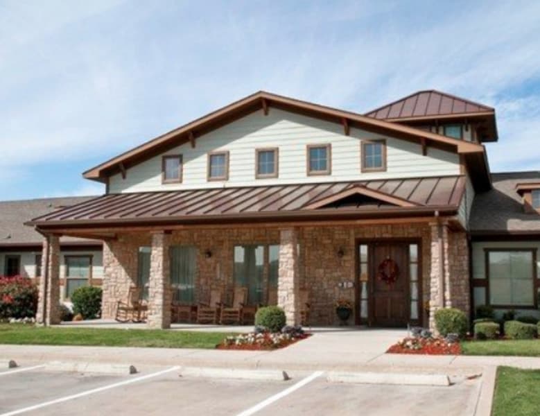 Martin Crest Assisted Living & Memory Care in Weatherford, TX - Main View