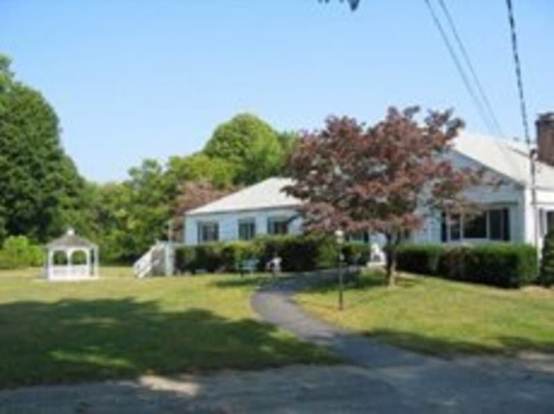 Meadowbrook Manor in Centerbrook, CT - Main View