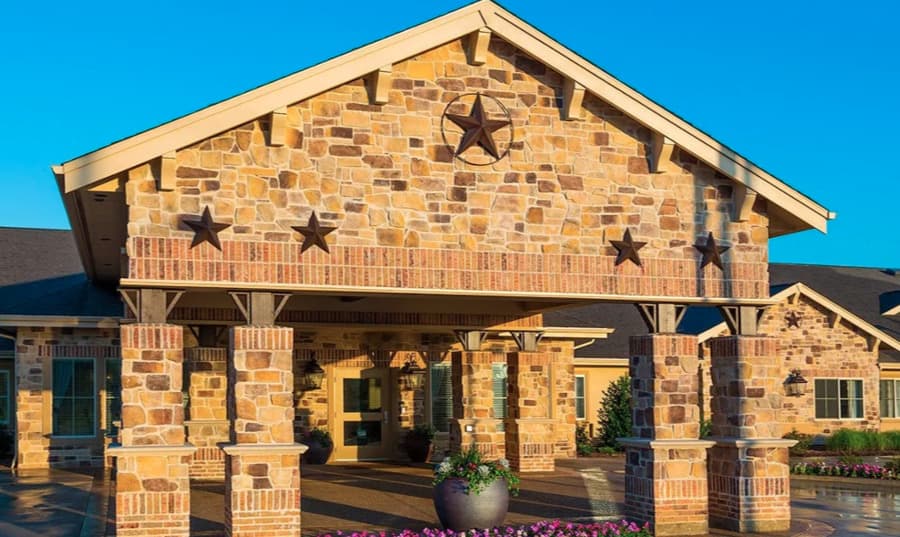 Meadowbrook Memory Care Community in Arlington, TX - Main View