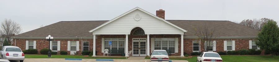 Mount Vernon Care Center in Mount Vernon, MO - Main View