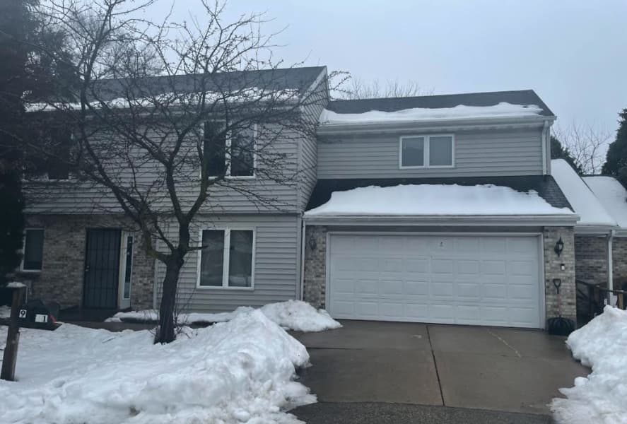 Mount Vernon Quality Care LLC 1 in Madison, WI - Main View