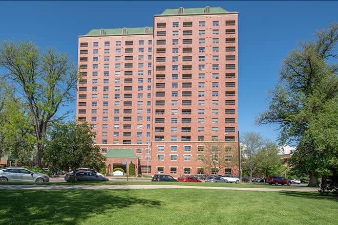 Brookdale Parkplace in Denver, CO - Main View