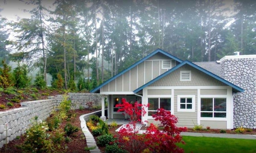 Northwoods Lodge in Silverdale, WA - Main View