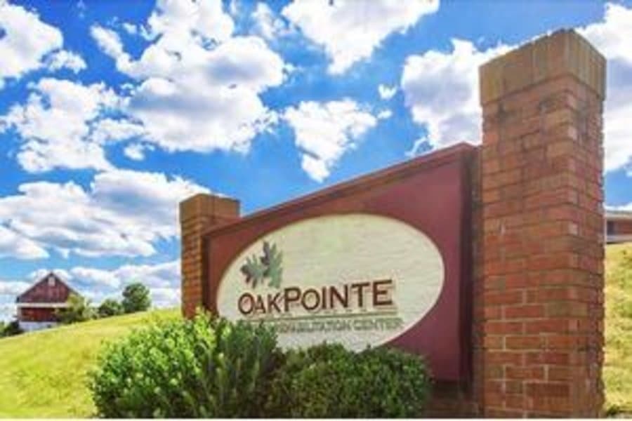 Oak Pointe Nursing & Rehab Center in Baltic, OH - Main View