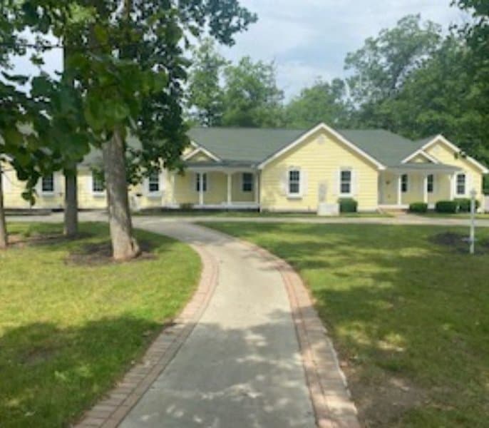 OakBrook at South Lyon in South Lyon, MI - Main View