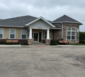 Park Pointe Healthcare & Rehabilitation Center in Morris, IL - Main View