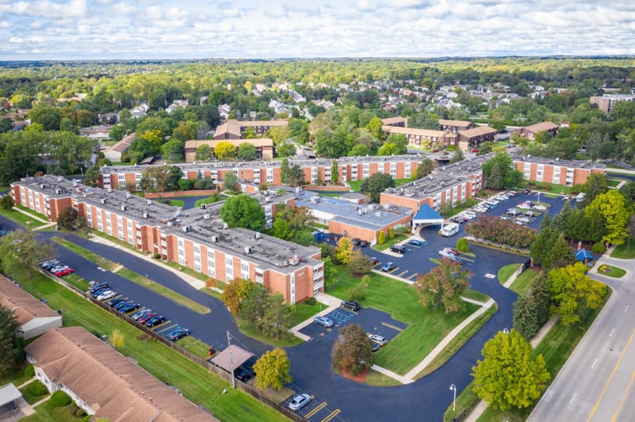 Park at Franklin Senior Living in Southfield, MI - Main View