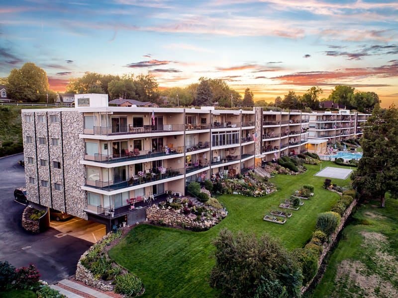 Parkview Apartments in Boise, ID - Main View