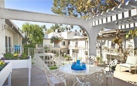 Pasadena Meadows Nursing Center in Pasadena, CA - Main View