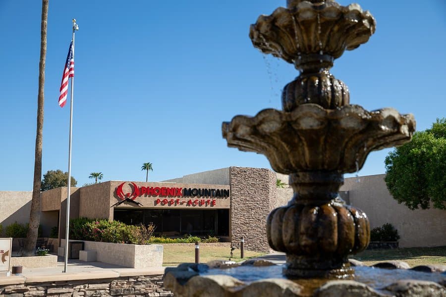 Phoenix Mountain Post-Acute in AZ 85032, Phoenix, AZ - Main View