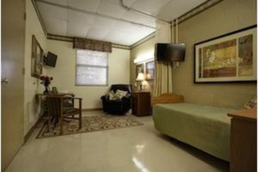 Pines Nursing & Rehab in Hot Springs, AR - Main View