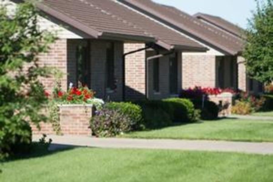 Pleasantview Home in Kalona, IA - Main View