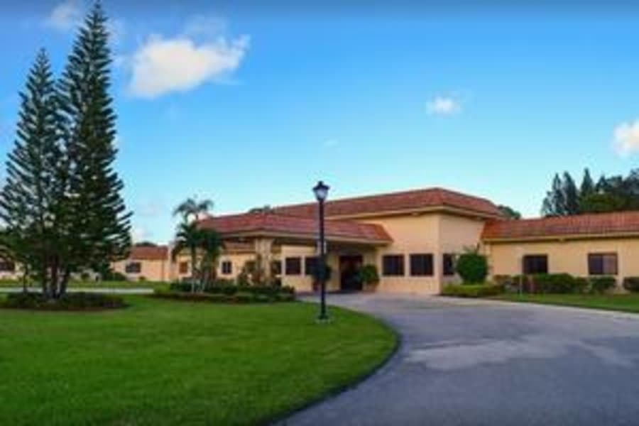 Port Saint Lucie Nursing & Restorative Care Center in Port Saint Lucie, FL - Main View