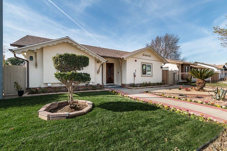 Primrose Senior Care Home in Los Angeles, CA - Main View