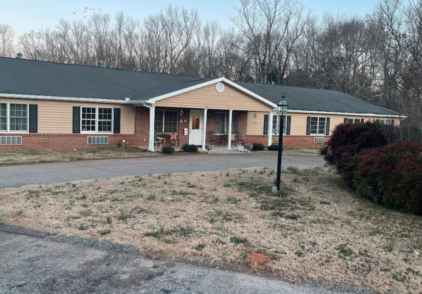 Rainbow Senior Care Home in Arnoldsville, GA - Main View
