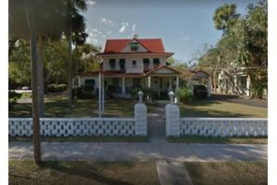 Rastelle Manor in Daytona Beach, FL - Main View