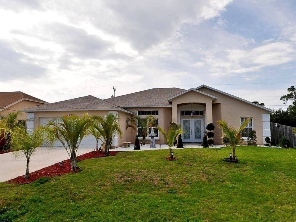 Caring Hands of the Treasure Coast in Port Saint Lucie, FL - Main View