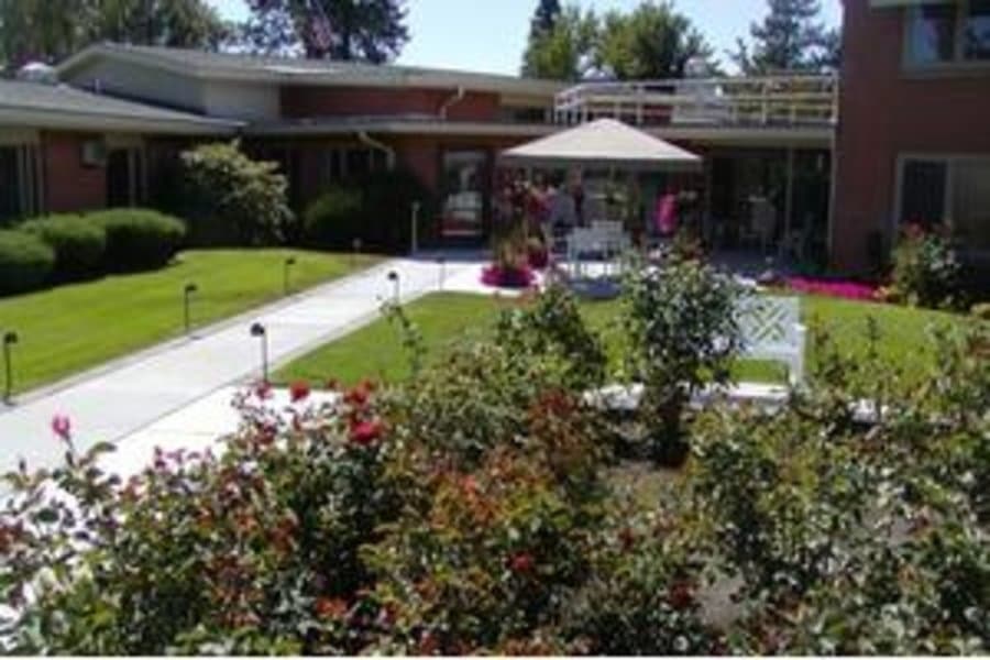Rockwood Hawthorne (Soon to be Rockwood at Whitworth) in Spokane, WA - Main View