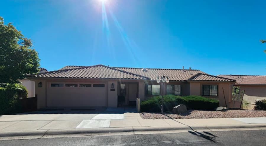 Rolling Hills Manor in Prescott, AZ - Main View