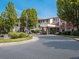 Royale Gardens Health and Rehabilitation Center in Grants Pass, OR - Main View