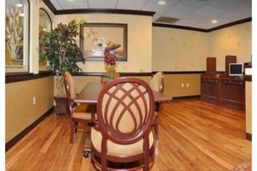 Salem Hills Rehabilitation and Nursing Center in Purdys, NY
