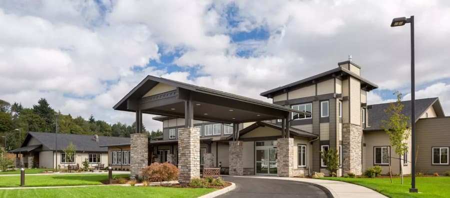 Salem Transitional Care in Salem, OR - Main View