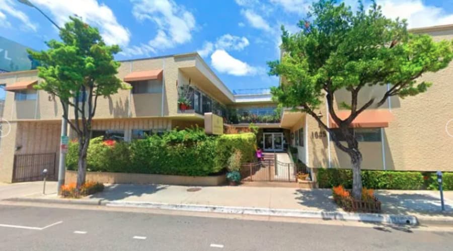 Savant of West Hollywood - Senior living in West Hollywood, California