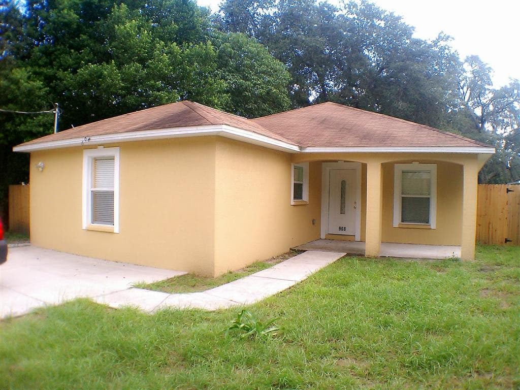 Carmen's Goodcare ALF in Tampa, FL - Main View