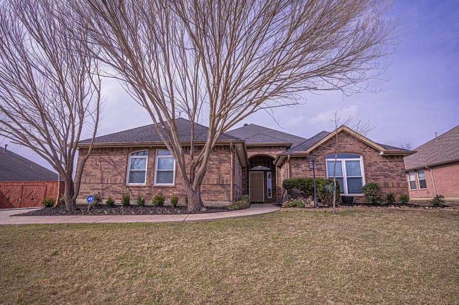 Serenity Gardens Seniors in Denton, TX