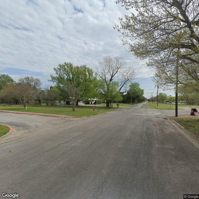 Seven Oaks Nursing and Rehabilitation in Bonham, TX - Main View