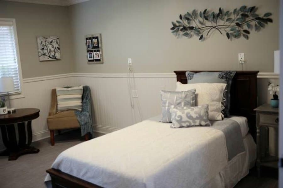 Silver Oaks Memory Care in Menlo Park, CA - Main View
