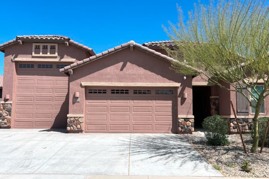 Simple Living Assisted Care in Surprise, AZ