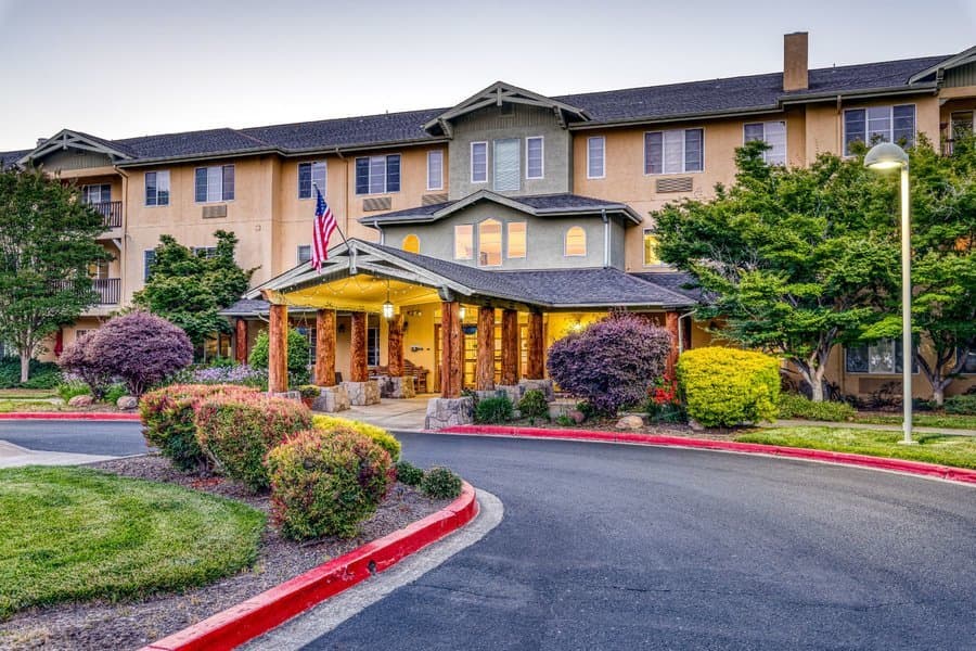 Solstice Senior Living at Santa Rosa in Santa Rosa, CA - Main View