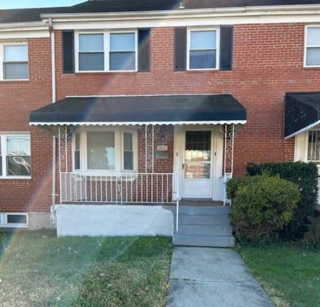 Stewart Manor in Baltimore, MD - Main View