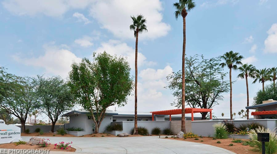 Stonewall Gardens in Palm Springs, CA - Main View