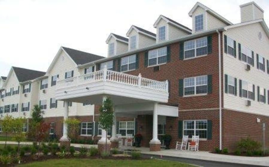 Symphony Sycamore Village in Swansea, IL - Main View