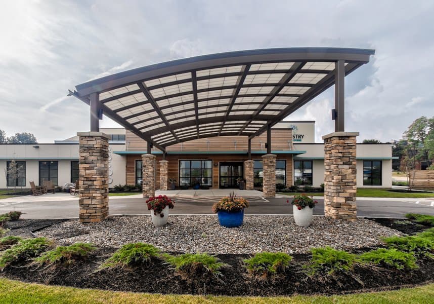Tapestry Senior Living Wickliffe in Wickliffe, OH - Main View