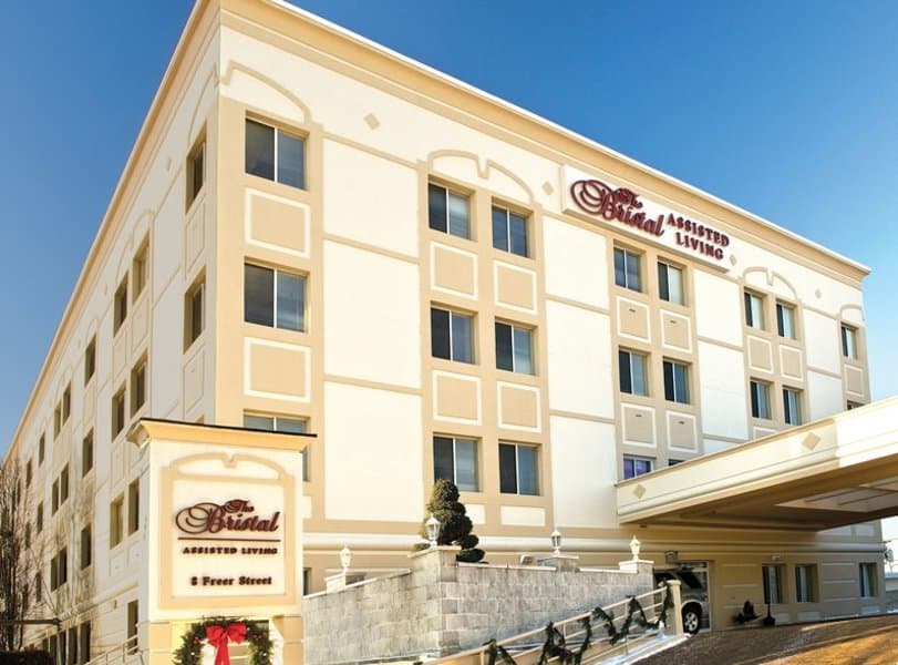 The Bristal Assisted Living at Lynbrook in Lynbrook, NY - Main View