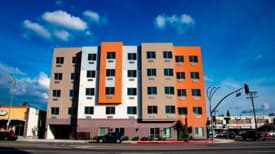 The Care Center on Hazeltine in Van Nuys, CA