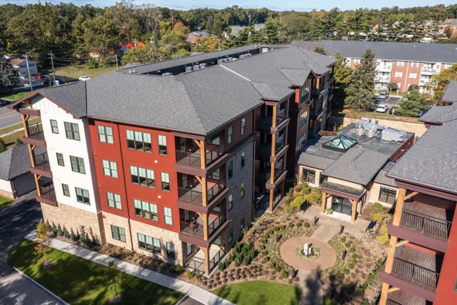 The Crescent in Sylvania, OH - Main View
